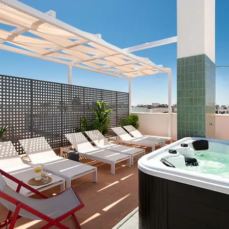 Magno Apartments San Gil - Shared Jacuzzi Séville Extérieur photo