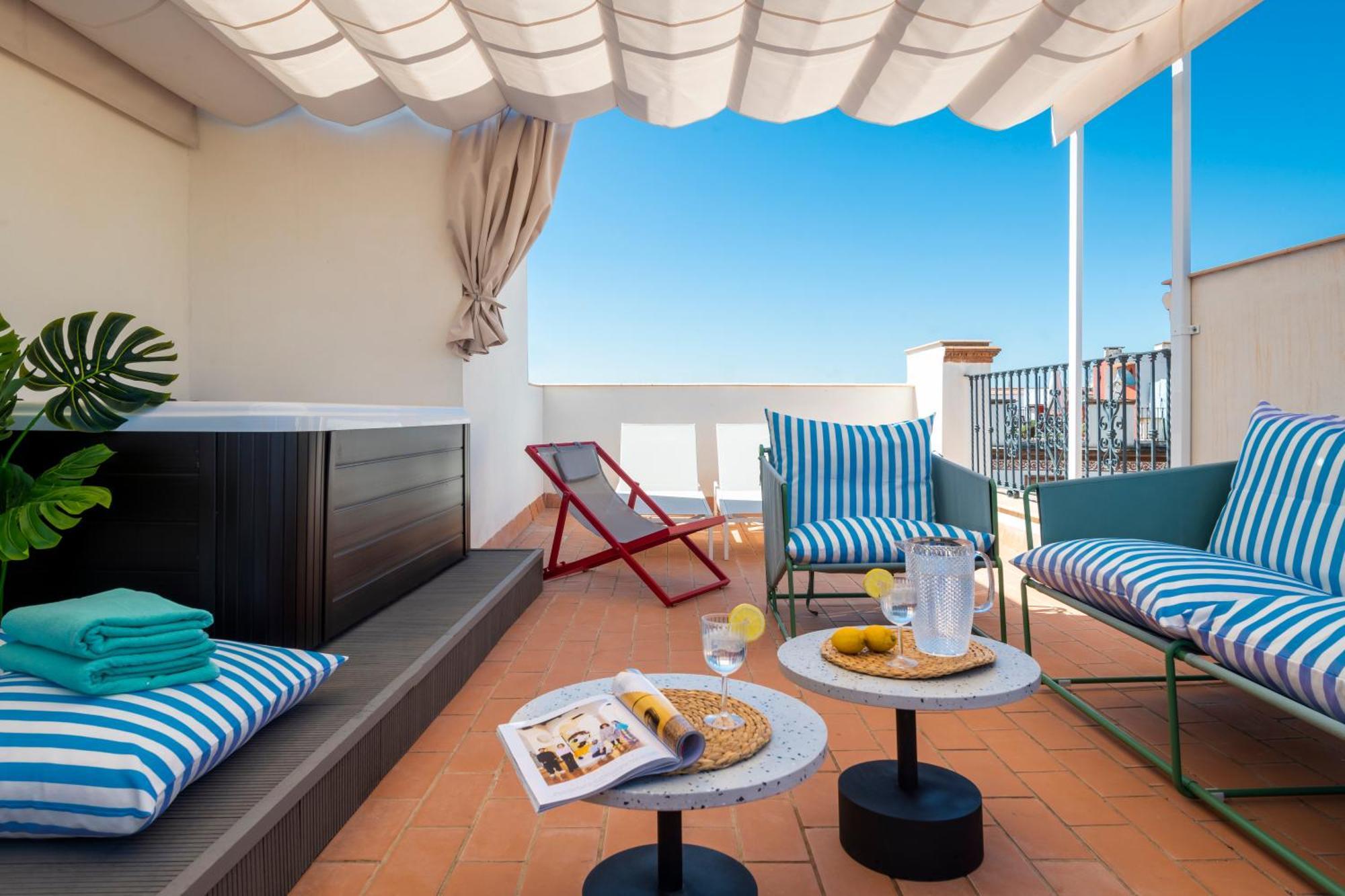 Apartament Magno San Gil - Shared Jacuzzi *